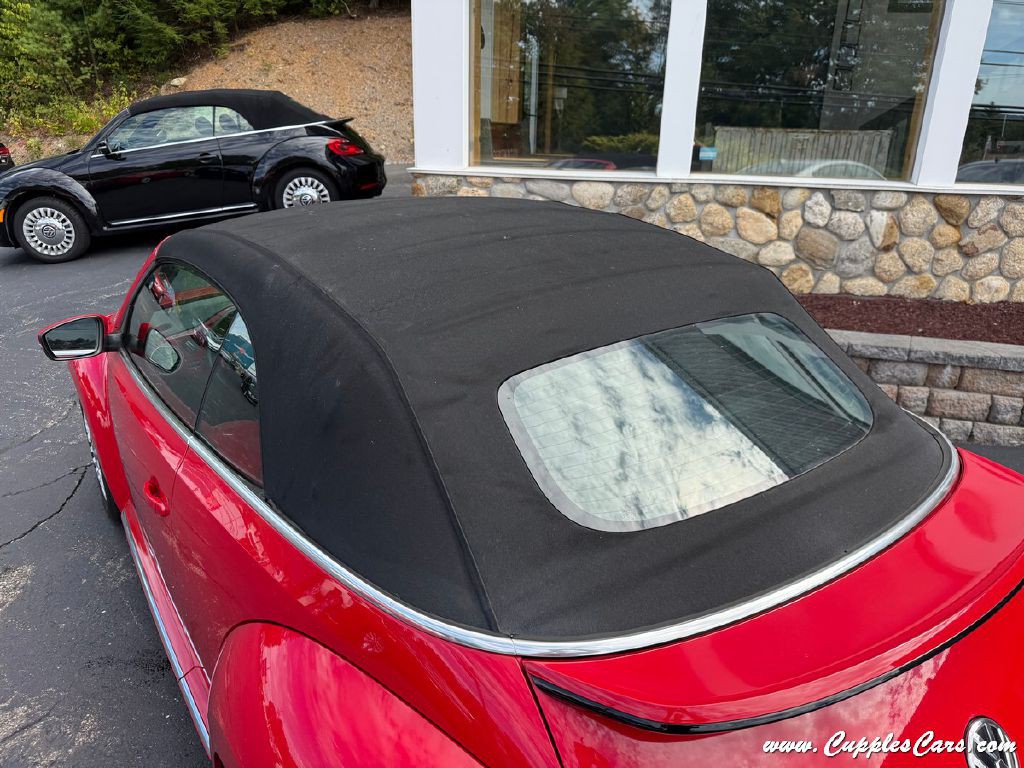 2014 Volkswagen Beetle Image 29