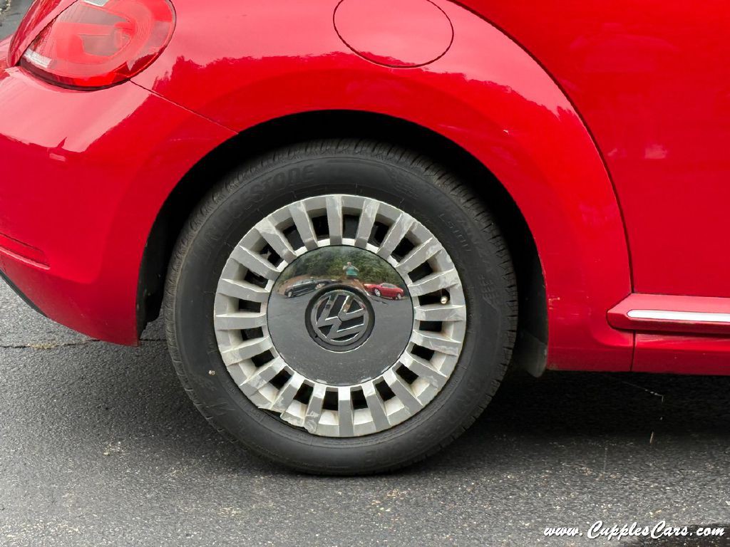 2014 Volkswagen Beetle Image 45