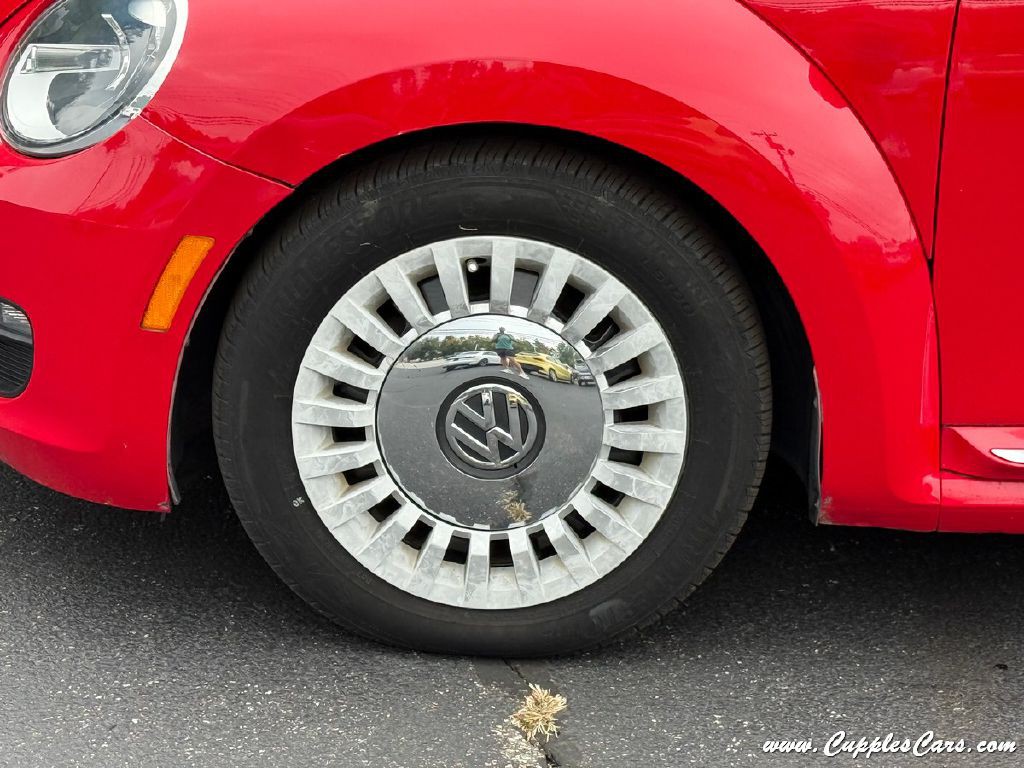 2014 Volkswagen Beetle Image 47