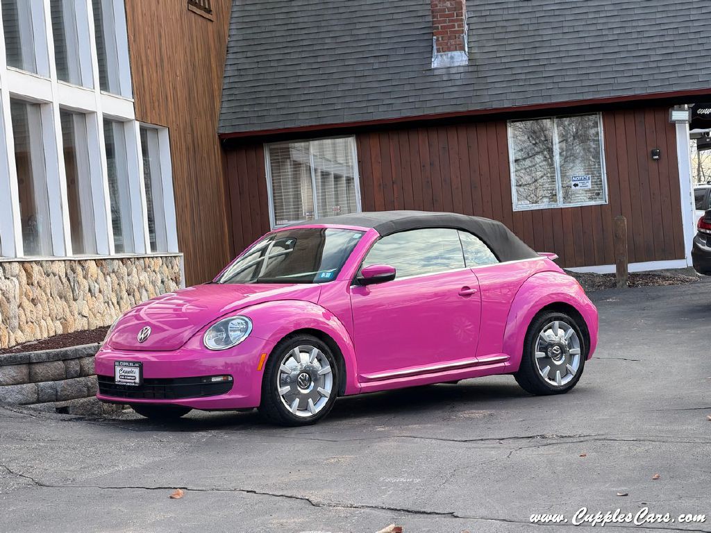 2015 Volkswagen Beetle Image 16
