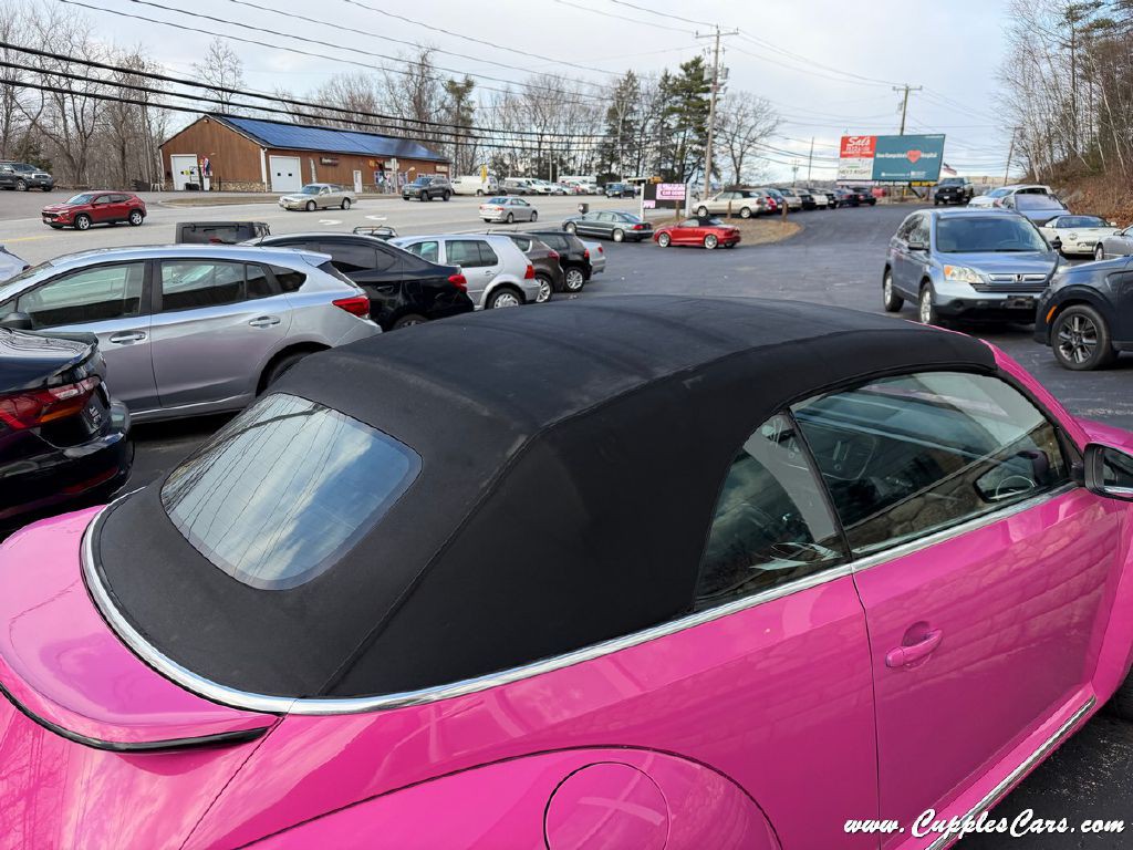 2015 Volkswagen Beetle Image 18