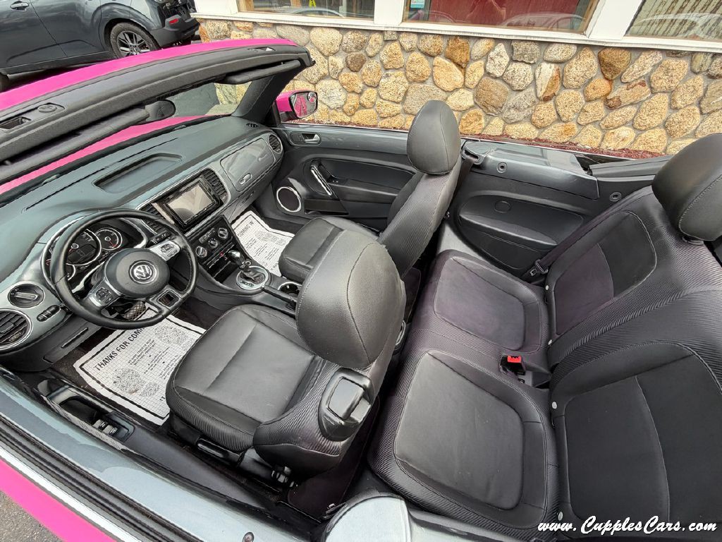 2015 Volkswagen Beetle Image 29