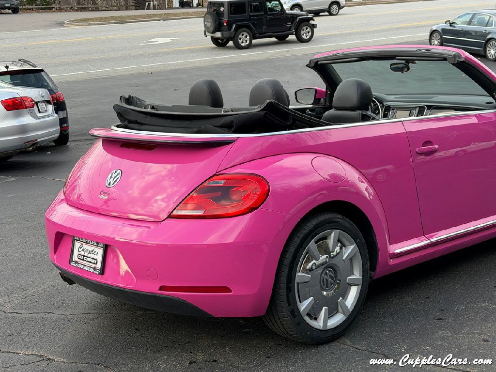 2015 Volkswagen Beetle Image 38