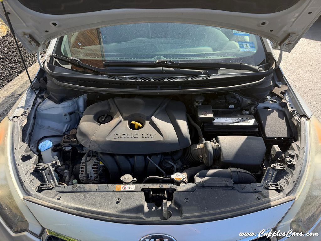 2016 Kia Forte Image 11