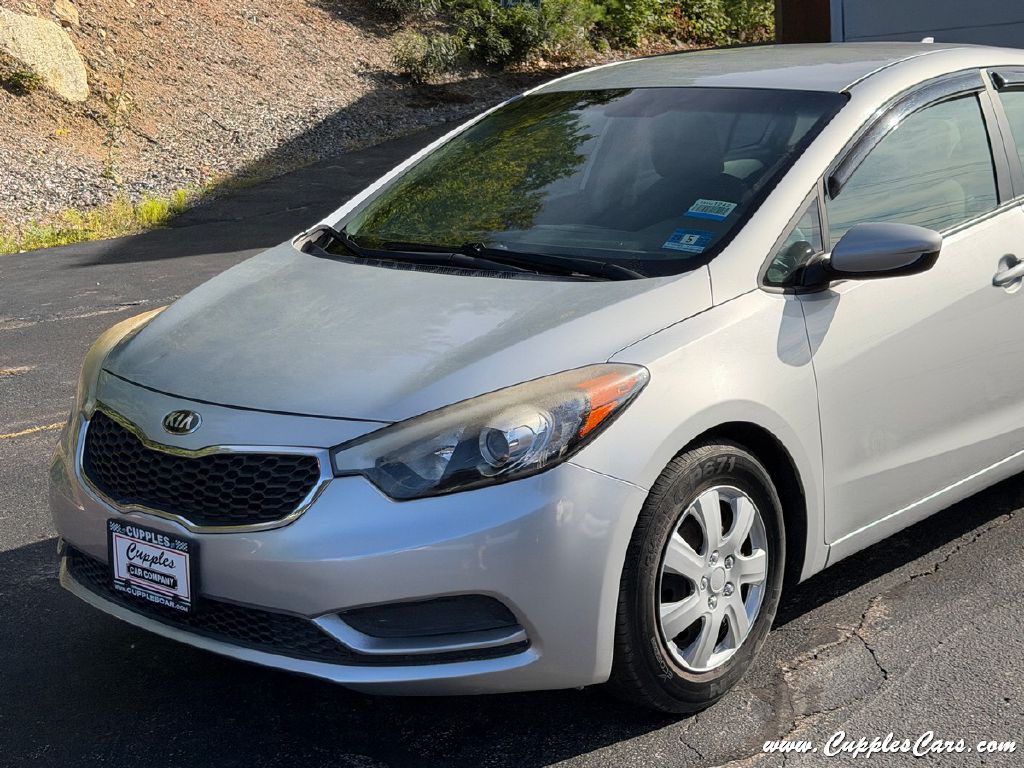 2016 Kia Forte Image 24