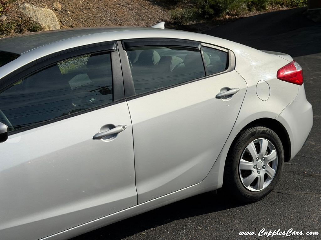 2016 Kia Forte Image 26