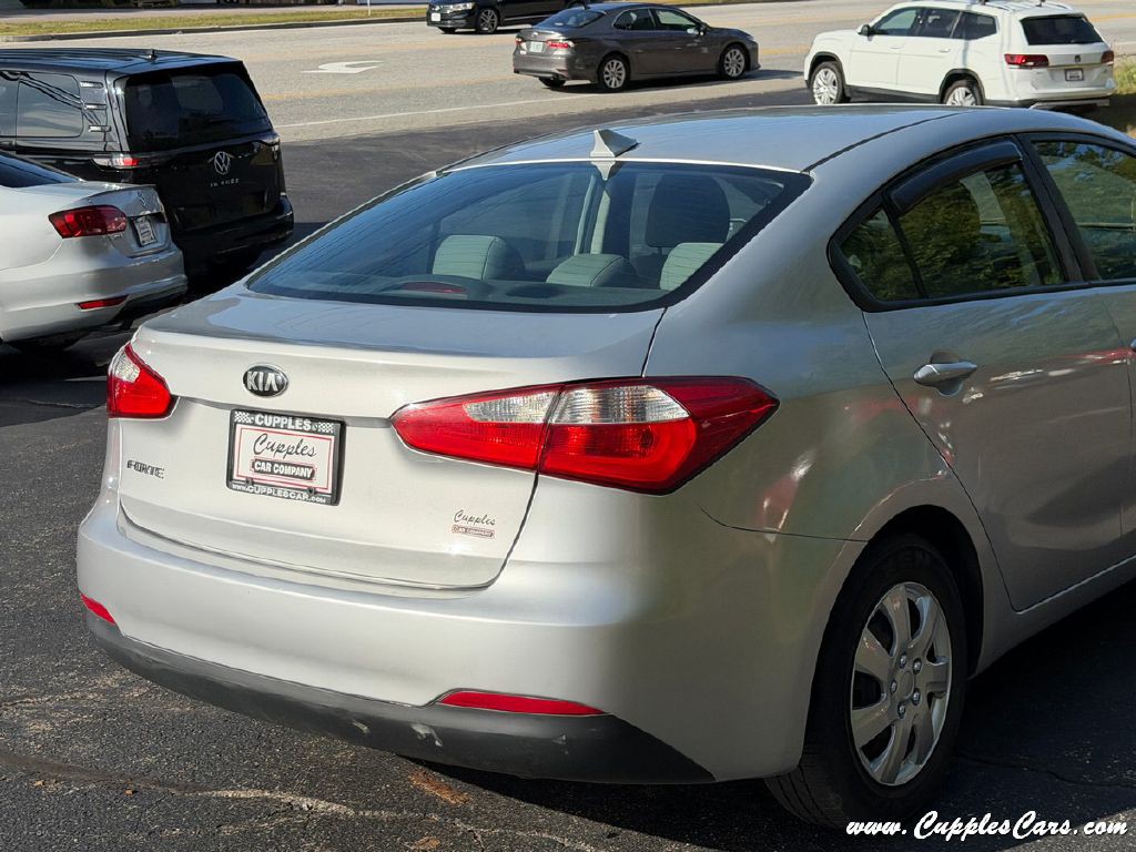 2016 Kia Forte Image 29
