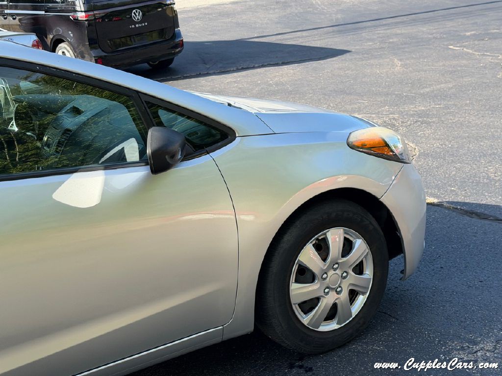 2016 Kia Forte Image 32