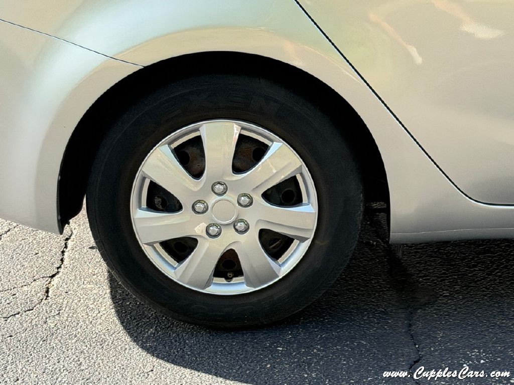 2016 Kia Forte Image 34