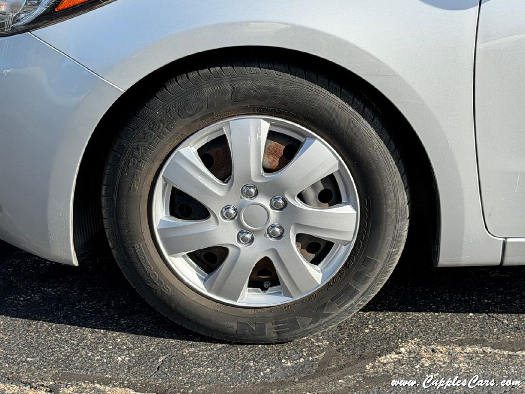 2016 Kia Forte Image 36