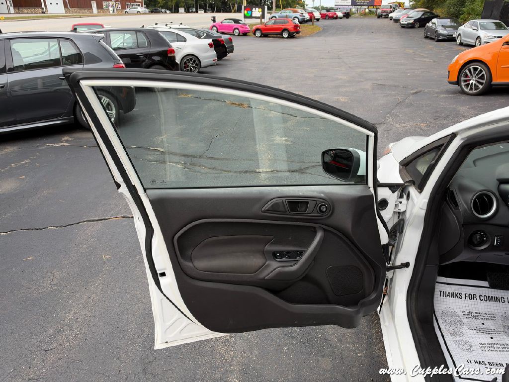 2019 Ford Fiesta Image 5
