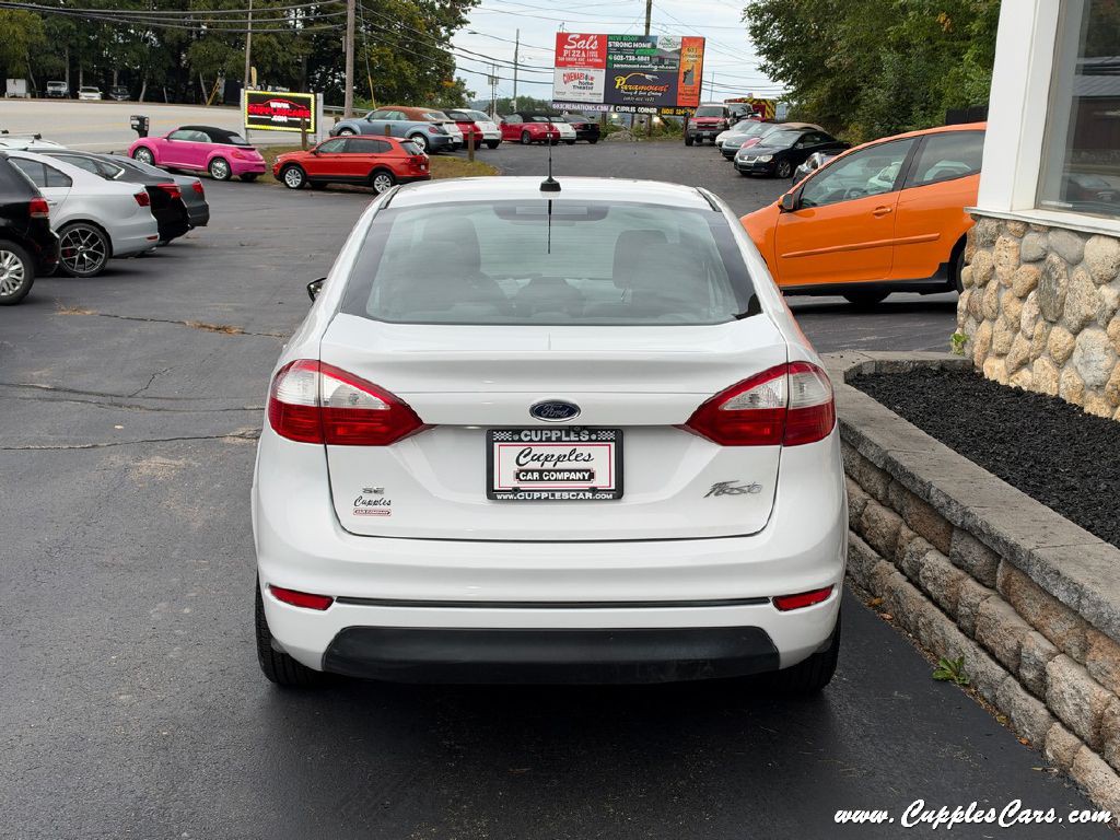 2019 Ford Fiesta Image 8