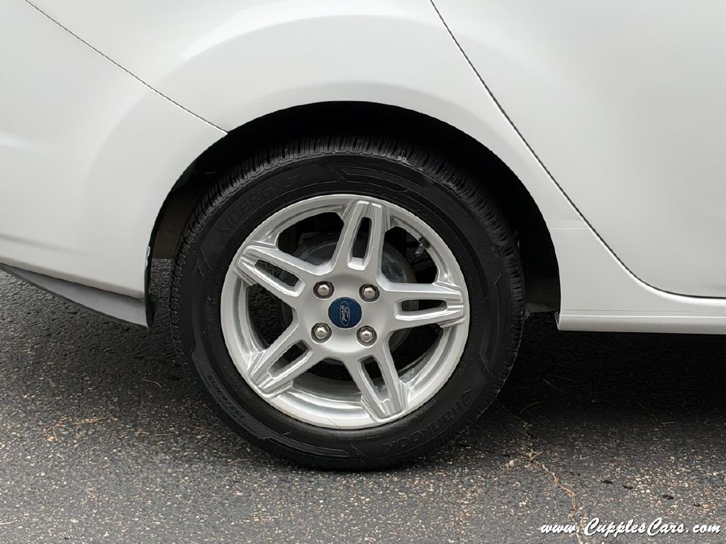2019 Ford Fiesta Image 34