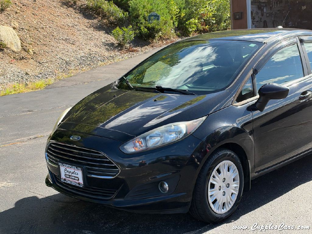 2015 Ford Fiesta Image 25
