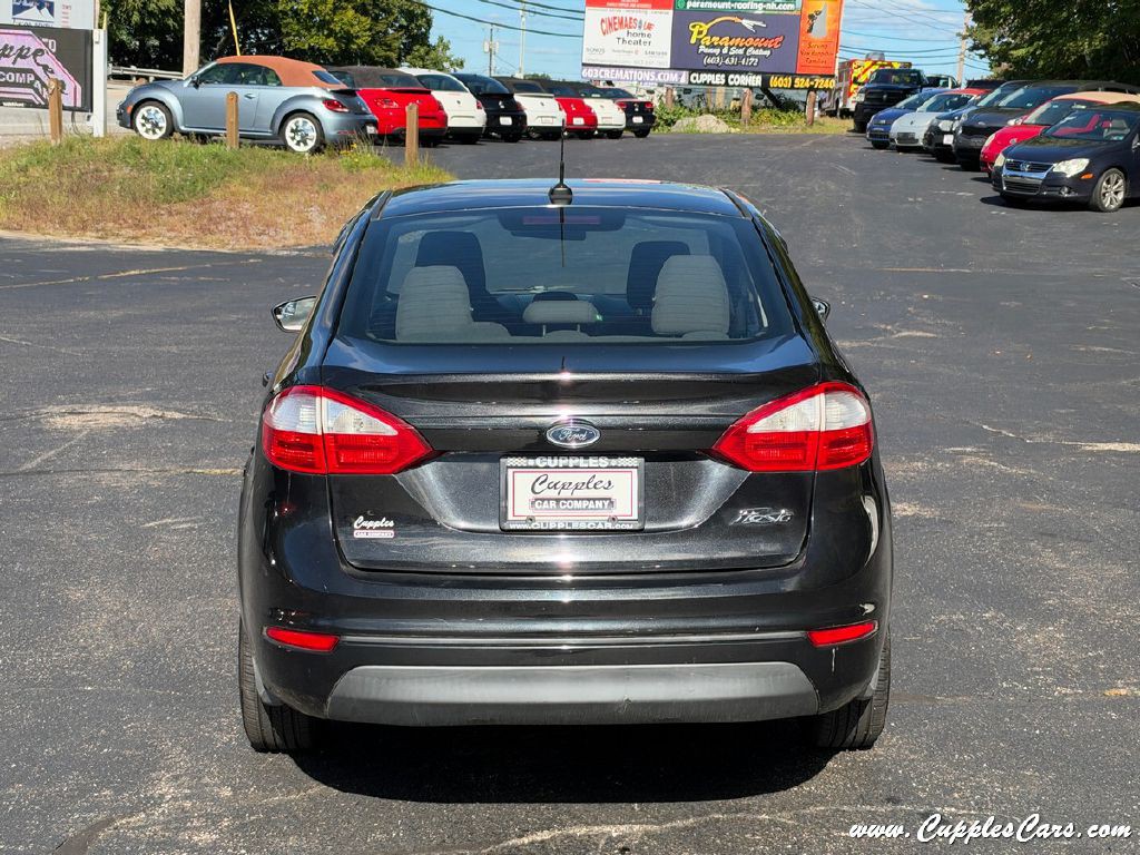 2015 Ford Fiesta Image 29