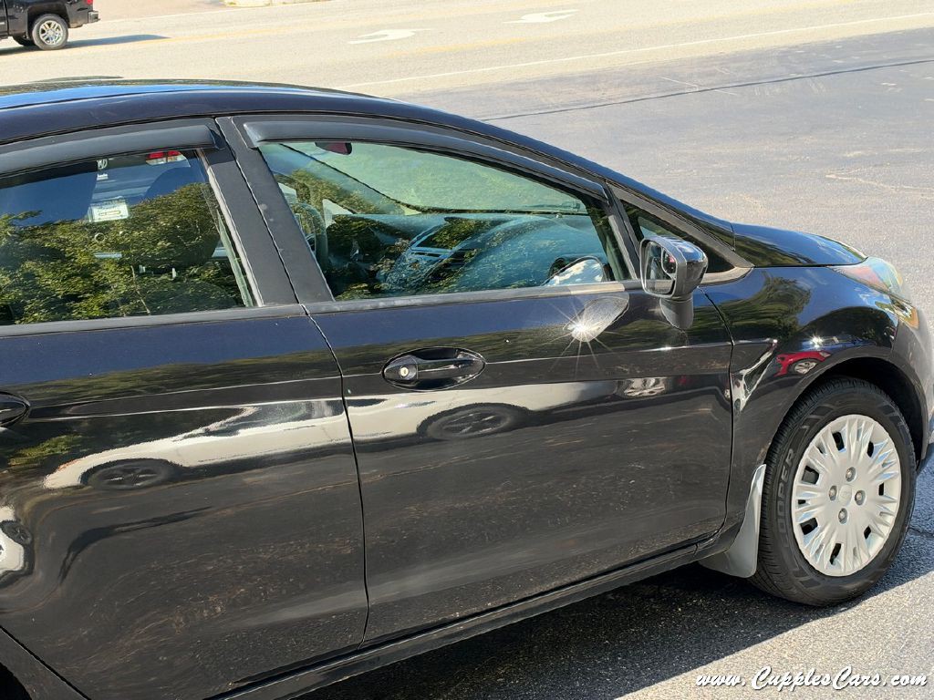 2015 Ford Fiesta Image 32