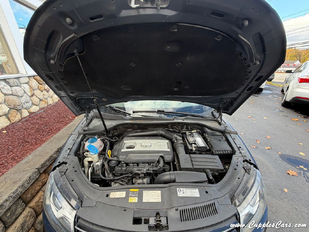 2015 Volkswagen Eos Image 13