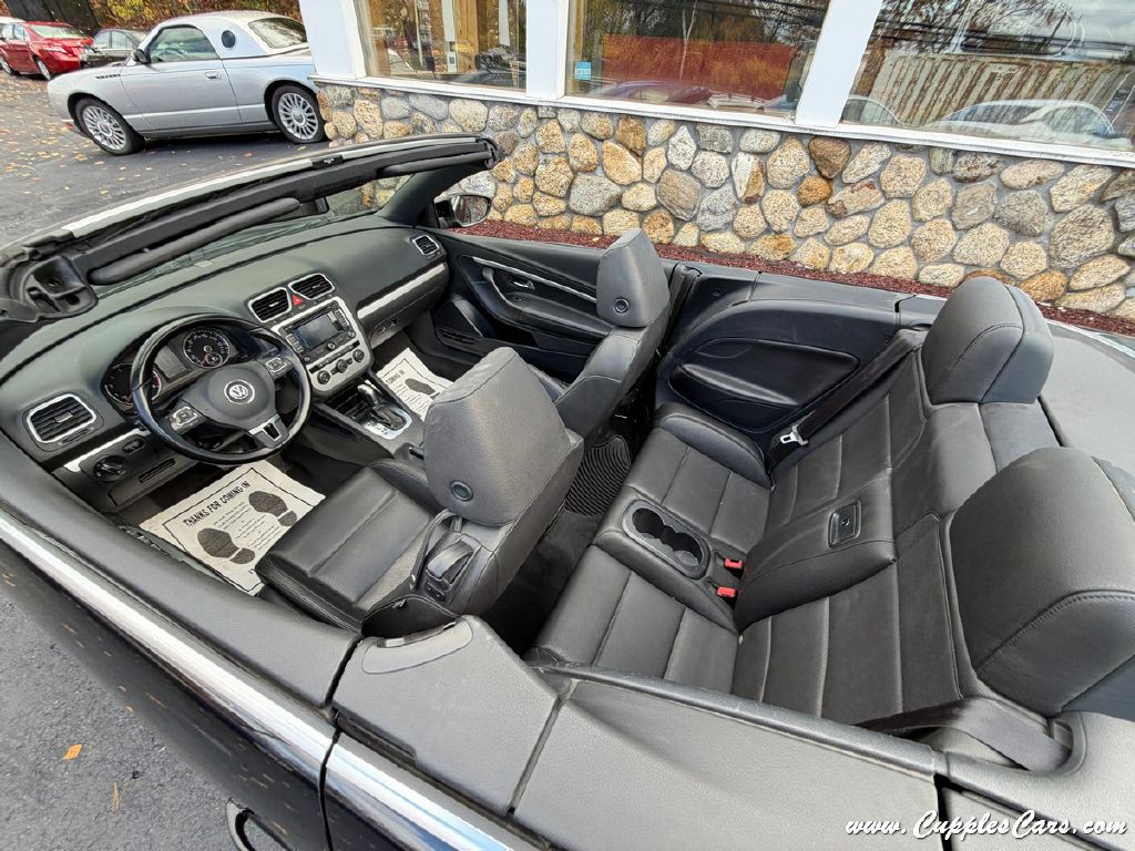 2015 Volkswagen Eos Image 23