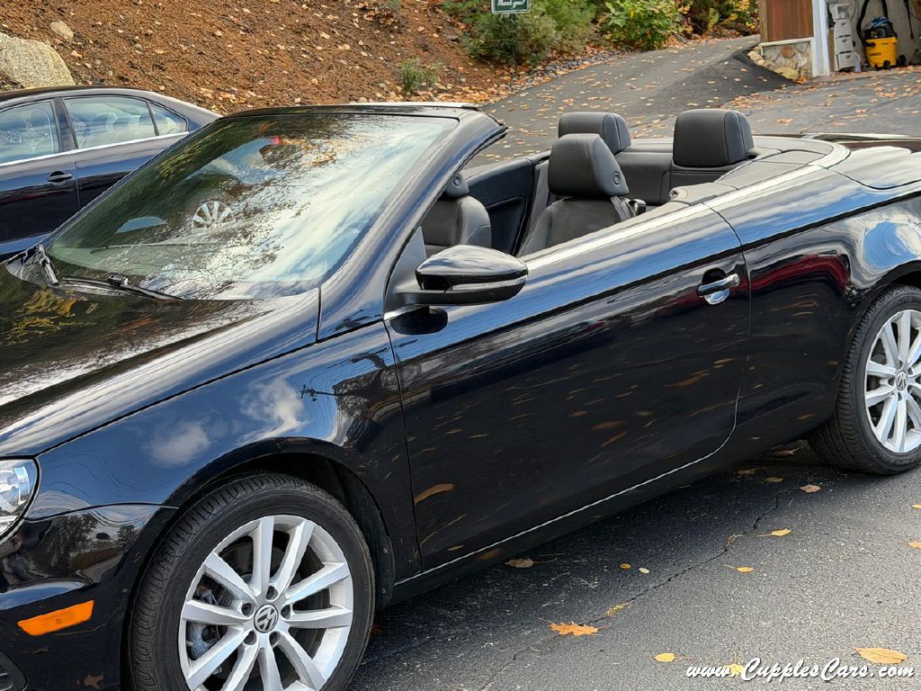 2015 Volkswagen Eos Image 26