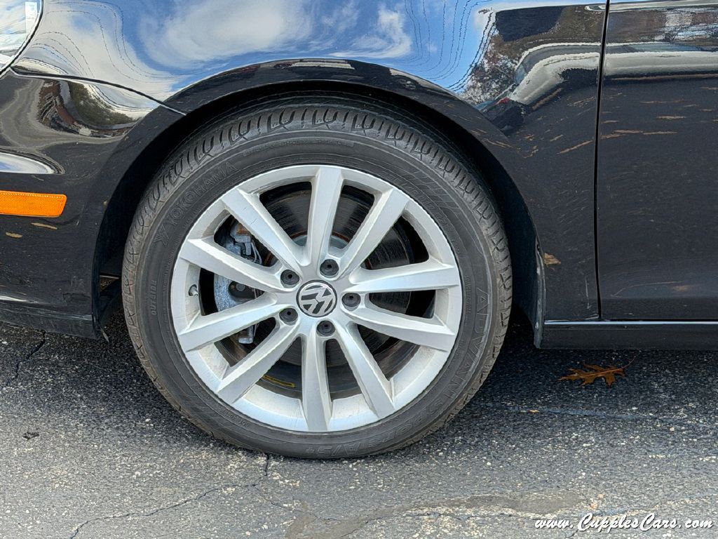 2015 Volkswagen Eos Image 35