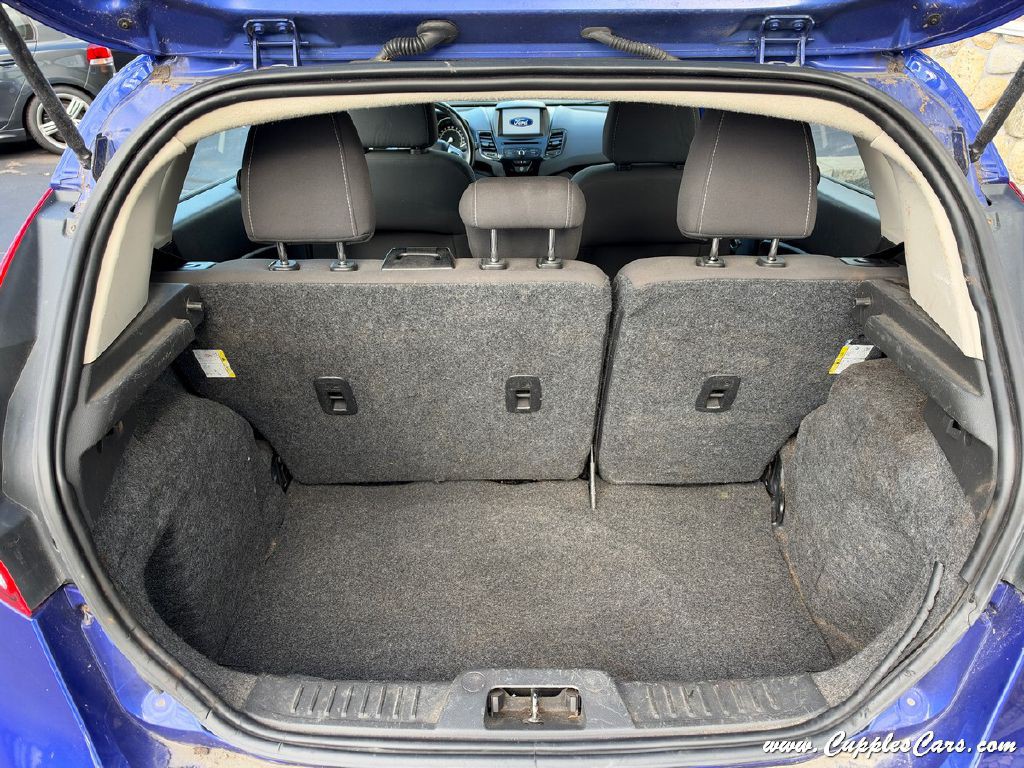 2014 Ford Fiesta Image 7