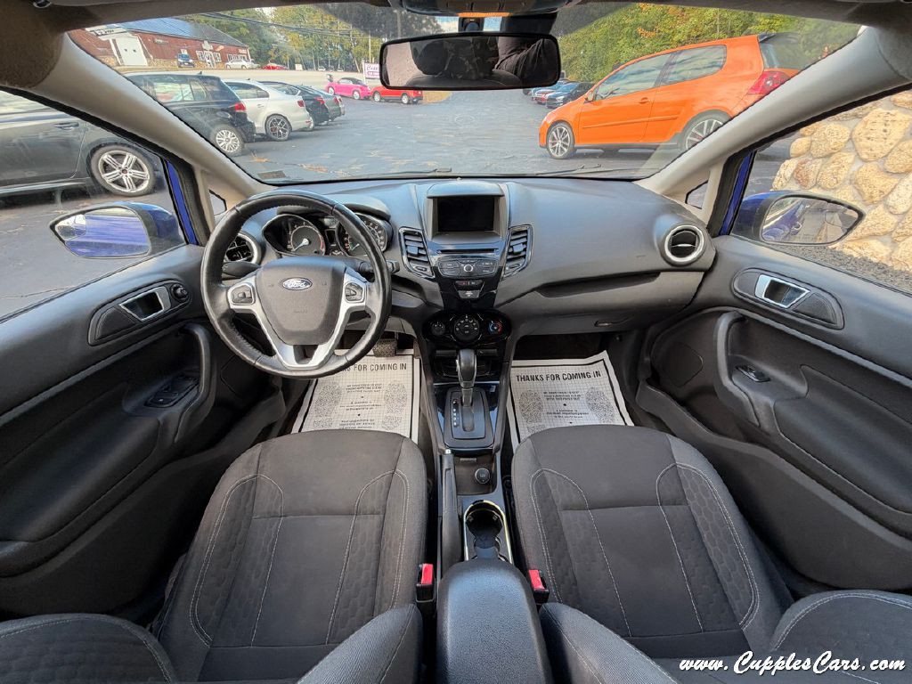 2014 Ford Fiesta Image 19