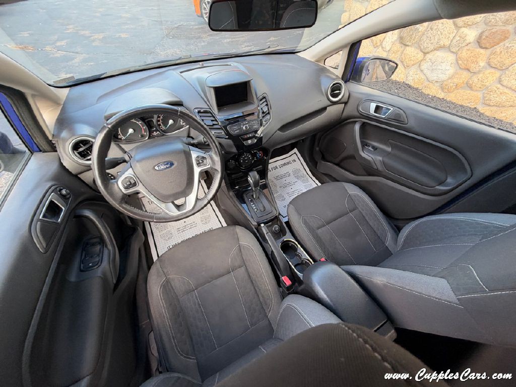 2014 Ford Fiesta Image 20
