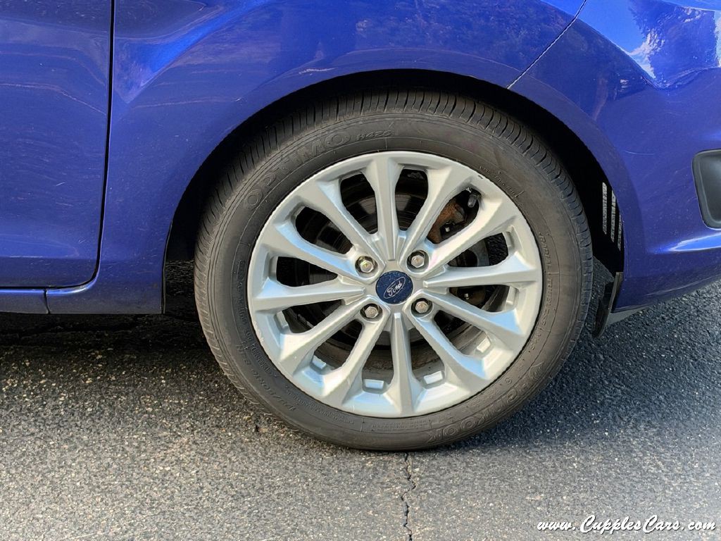 2014 Ford Fiesta Image 33