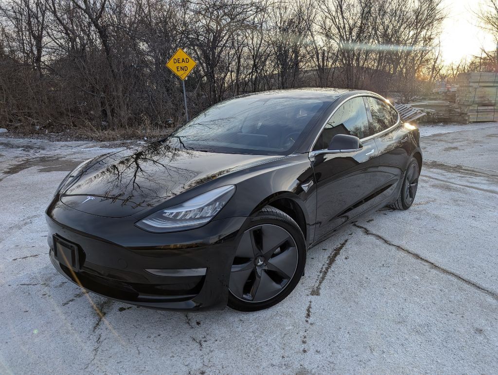 2019 Tesla Model 3 Image 1