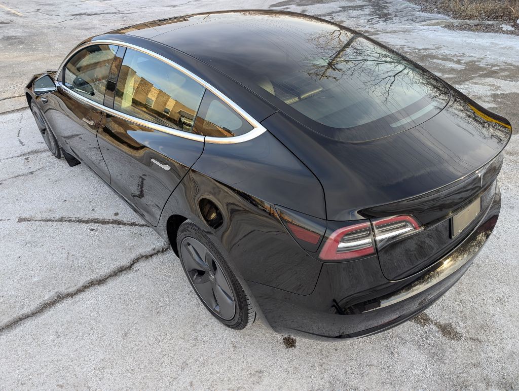 2019 Tesla Model 3 Image 9