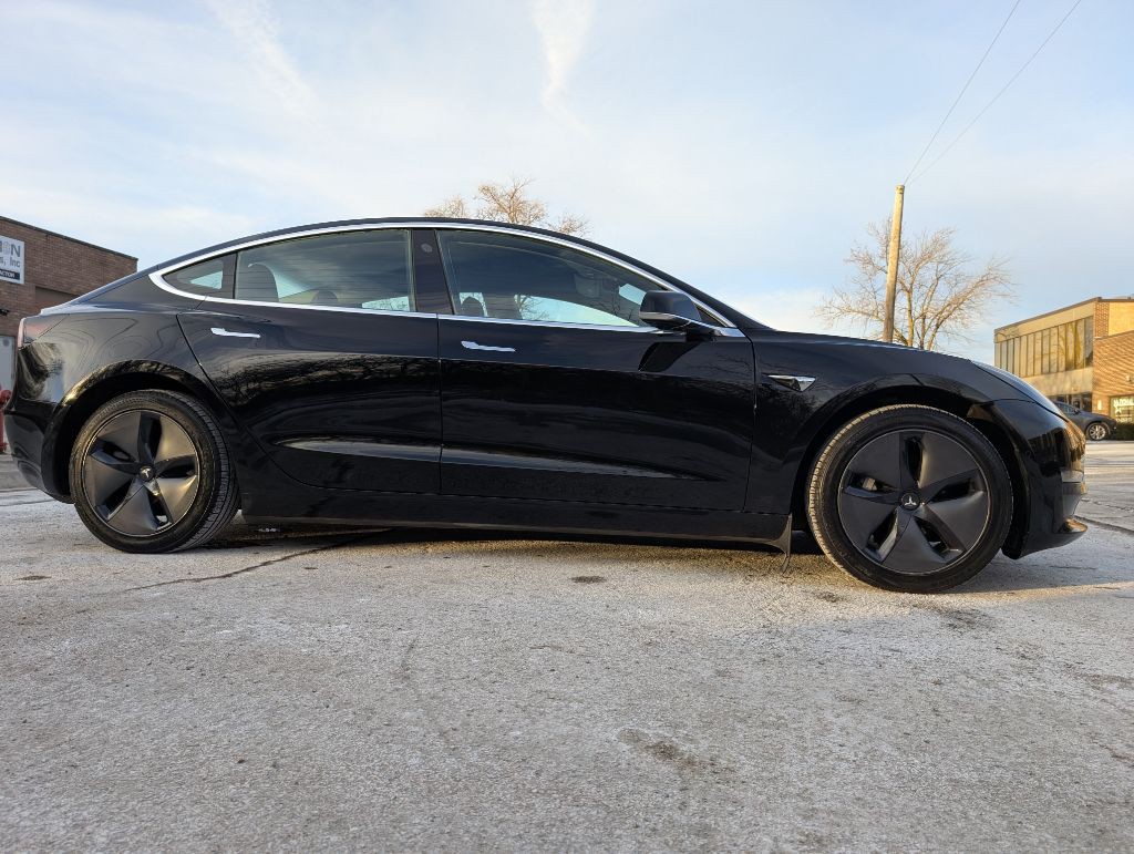 2019 Tesla Model 3 Image 14