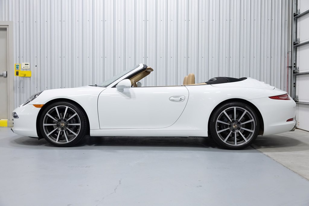 2013 Porsche 911 Image 3