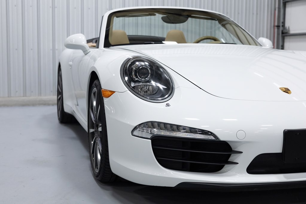 2013 Porsche 911 Image 11