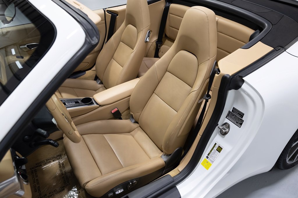 2013 Porsche 911 Image 15