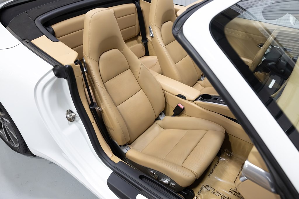 2013 Porsche 911 Image 17