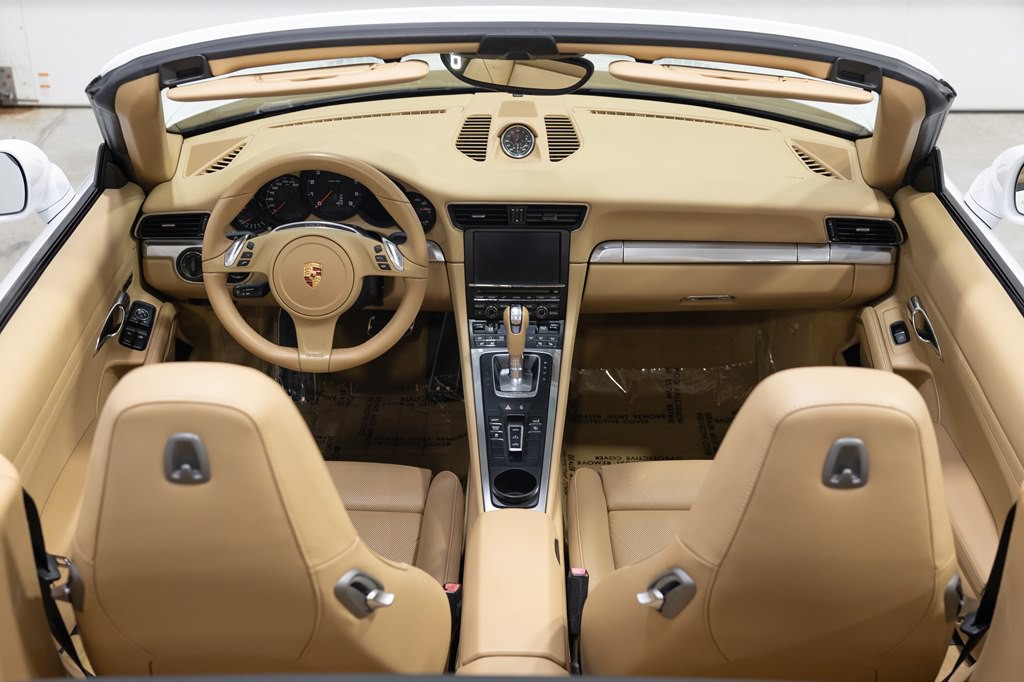 2013 Porsche 911 Image 27