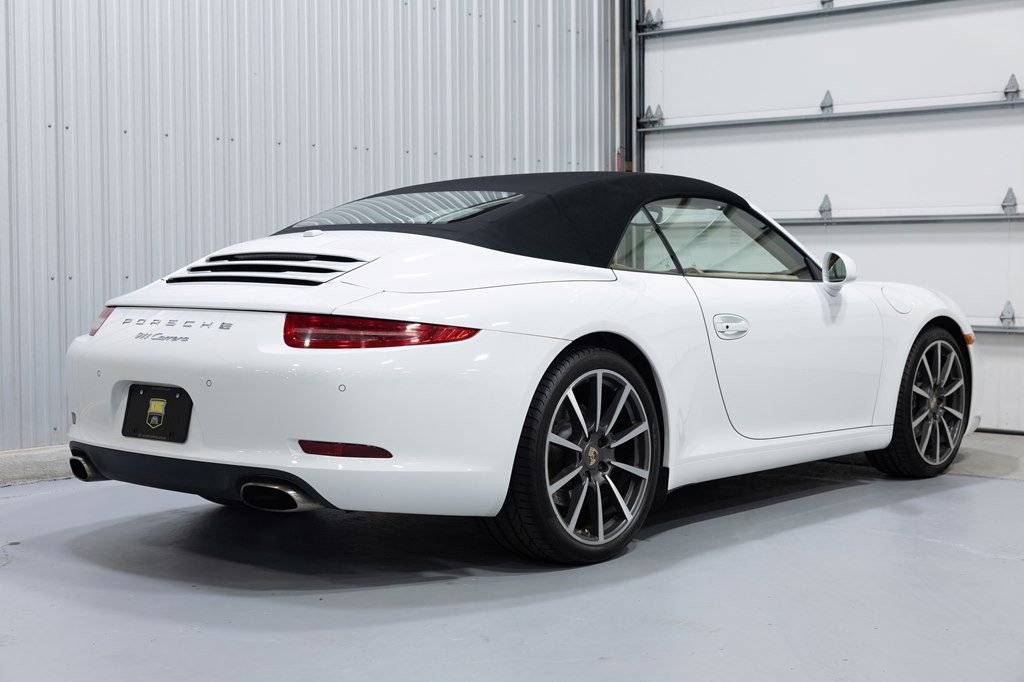 2013 Porsche 911 Image 75