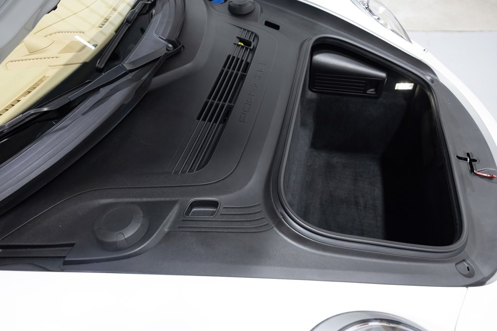 2013 Porsche 911 Image 81