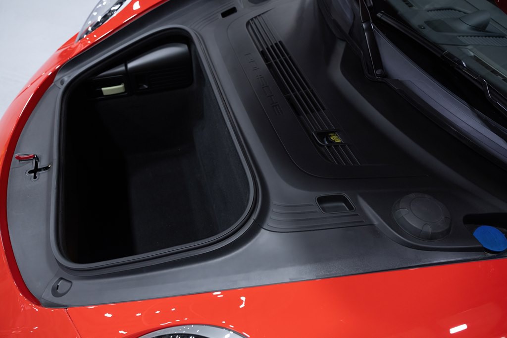 2018 Porsche 911 Image 66