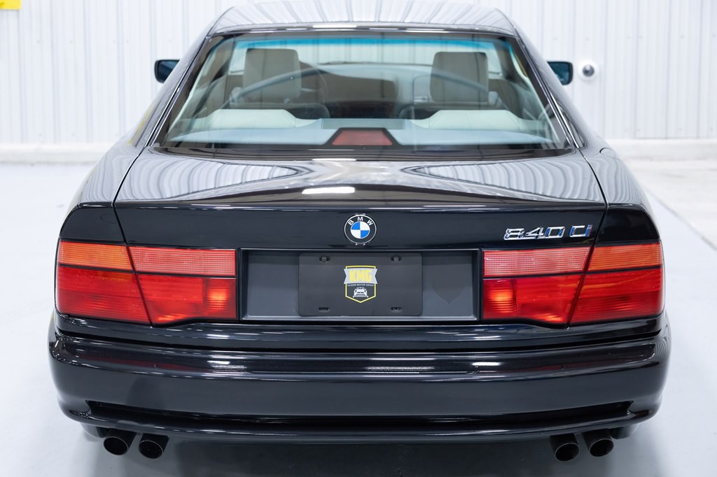1997 BMW 8 Series Image 7