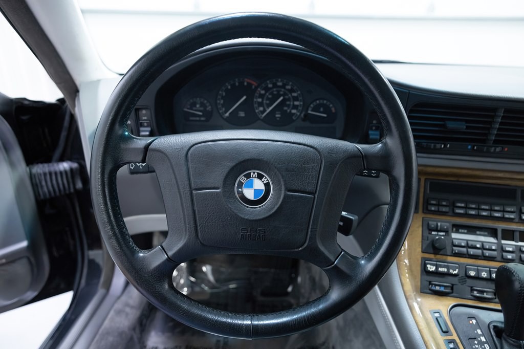 1997 BMW 8 Series Image 36