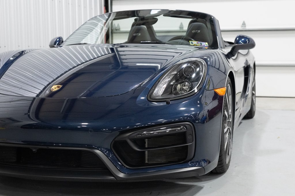 2015 Porsche Boxster Image 2