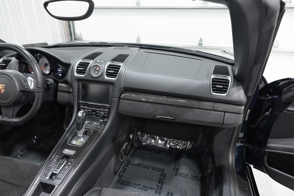 2015 Porsche Boxster Image 21