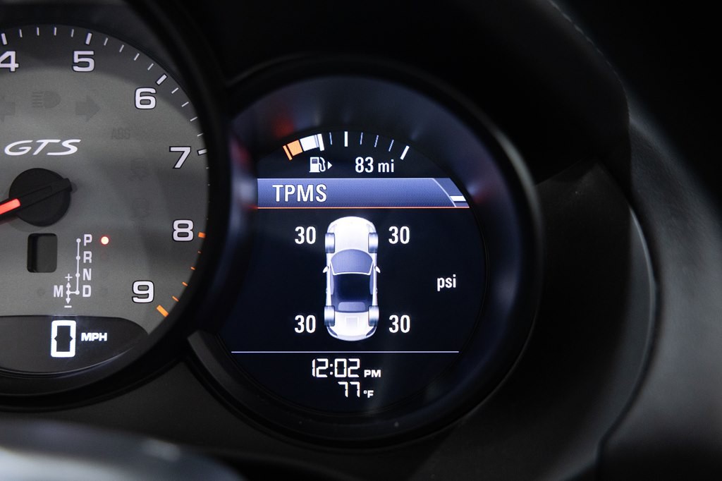 2015 Porsche Boxster Image 49