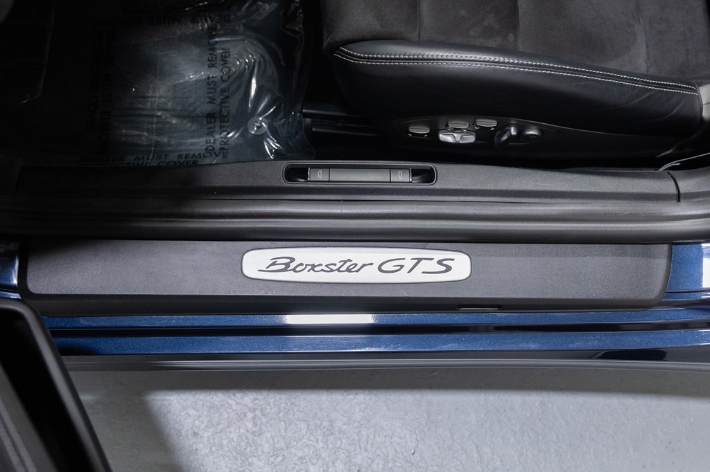 2015 Porsche Boxster Image 73