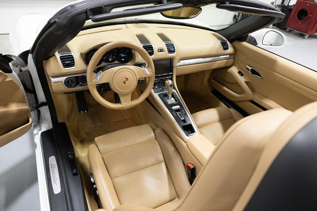 2013 Porsche Boxster Image 15