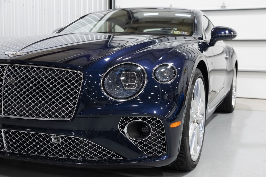 2020 Bentley Continental Image 2