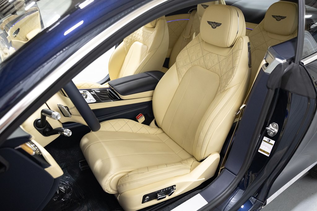 2020 Bentley Continental Image 16