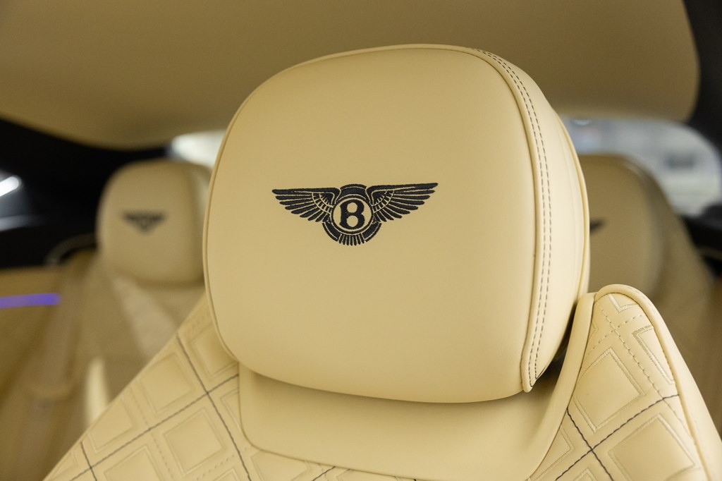 2020 Bentley Continental Image 18
