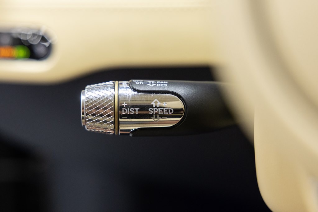 2020 Bentley Continental Image 35